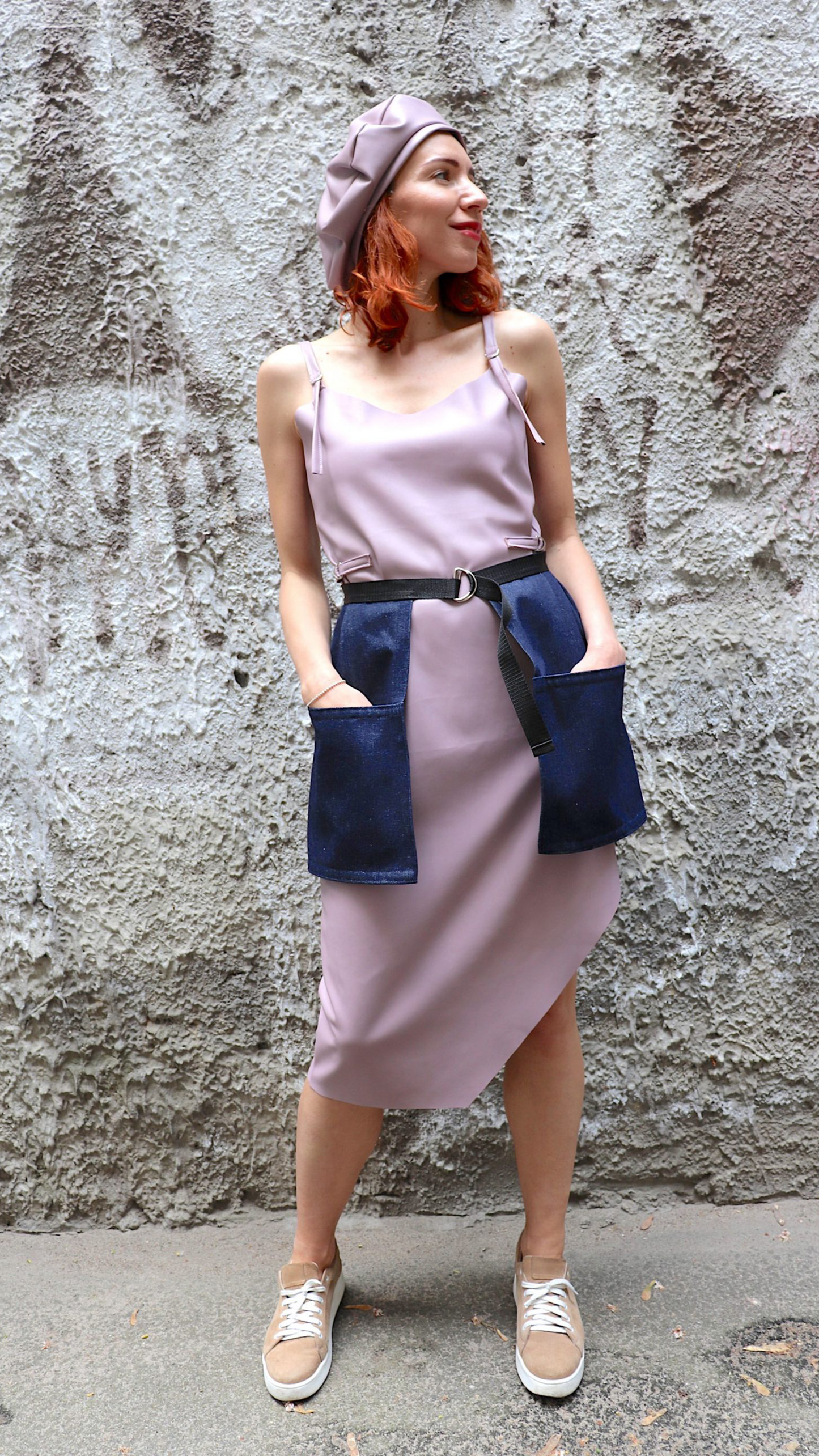 Pockets peplum with belt